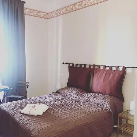Vendégház Via Fiume Cento 17 *