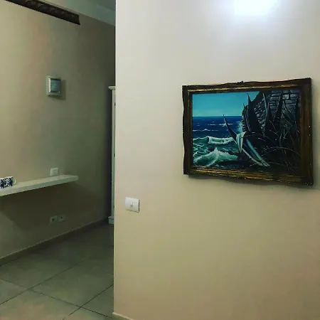 Via Fiume Cento 17 Гостевой дом *